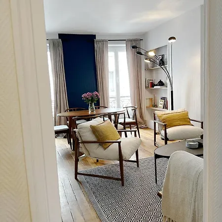 Amazing Two Bedroom In The Heart Of Lejlighed