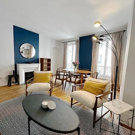 Amazing Two Bedroom In The Heart Of
